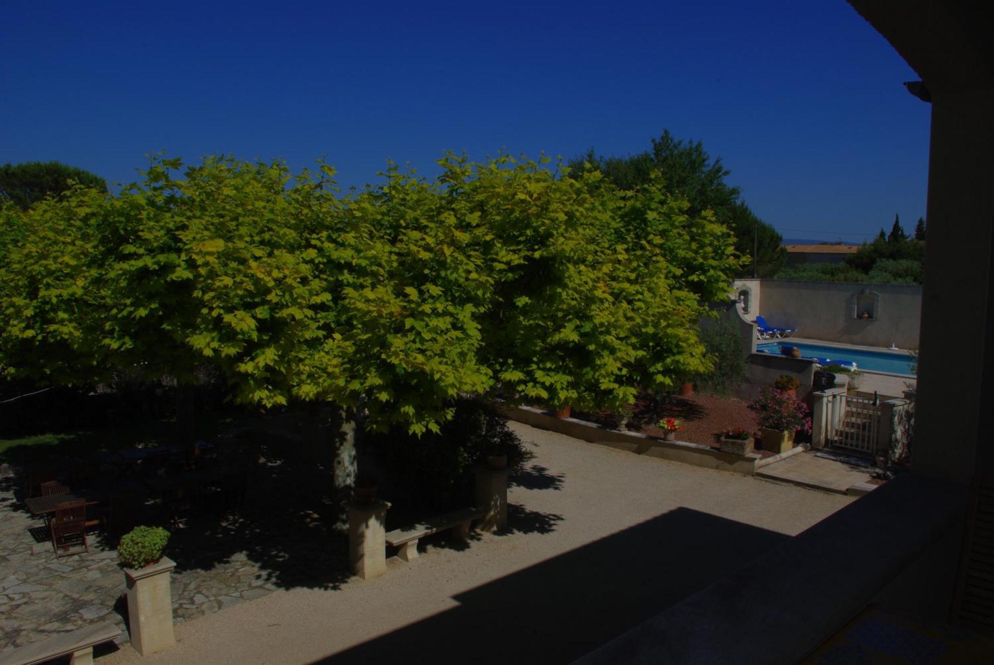 Le Mas De L'Amandier Saint-Saturnin-lès-Avignon 외부 사진